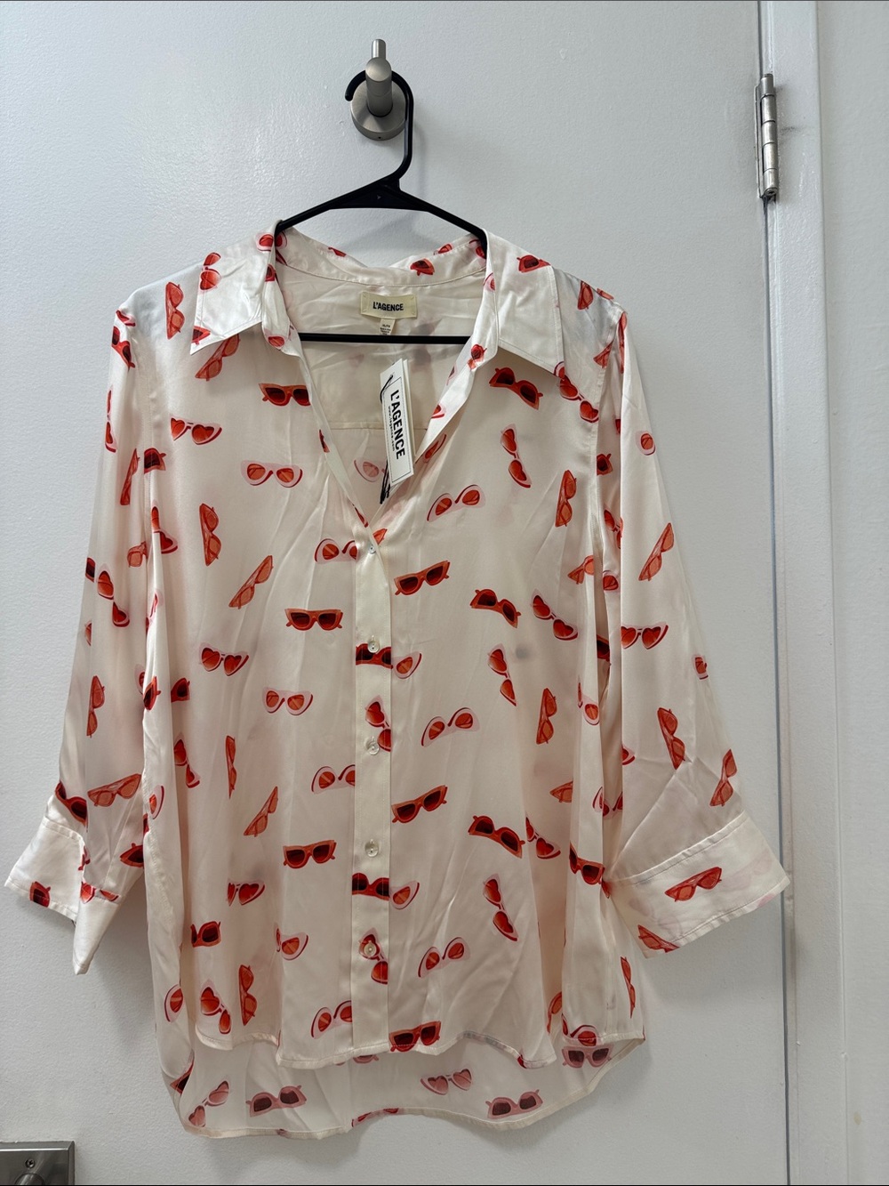 L'AGENCE White Button-Down Shirt with Red Sunglasses Print